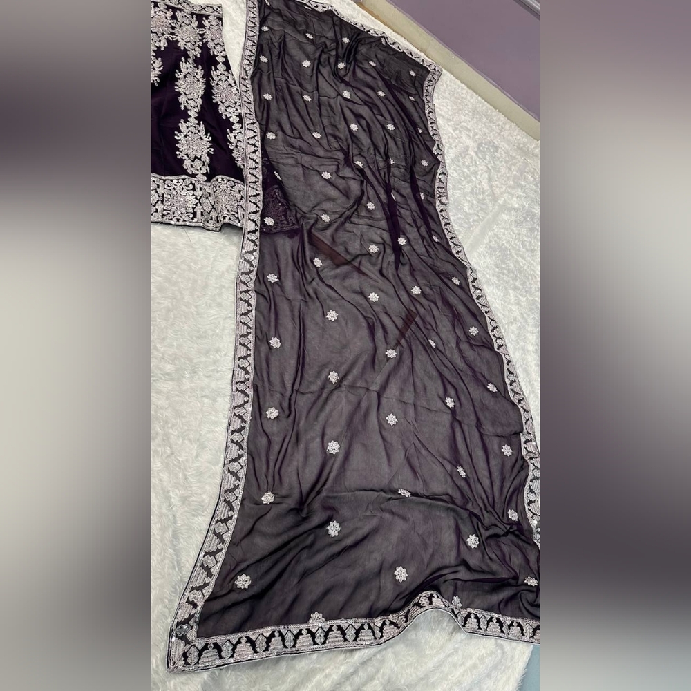 Indian Lehenga Choli Set | Wedding Indian Outfit Party Sangeet FULLY STITCHED - Picture 4 of 6
